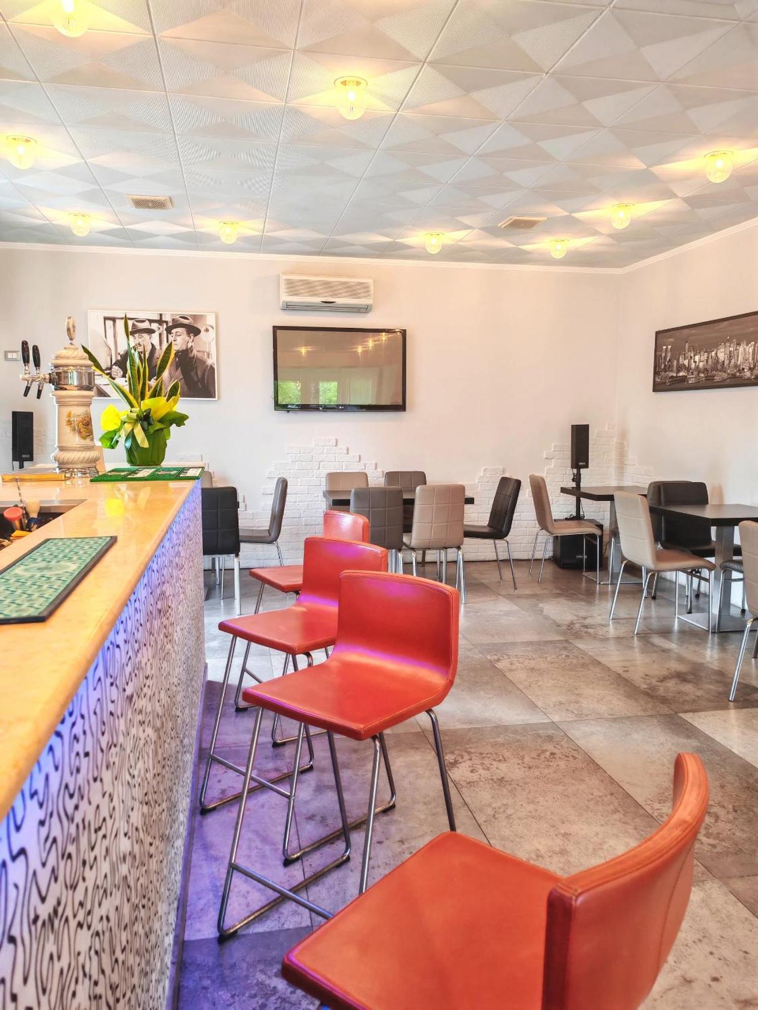 Hotel Etna Riccione Buitenkant foto