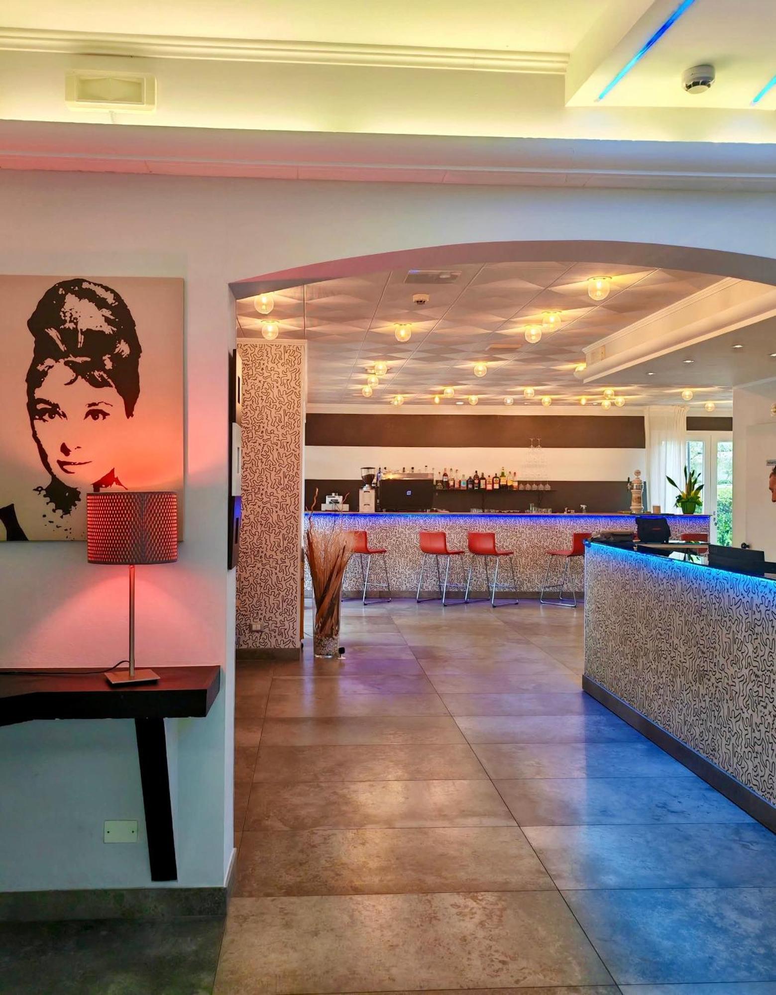 Hotel Etna Riccione Buitenkant foto