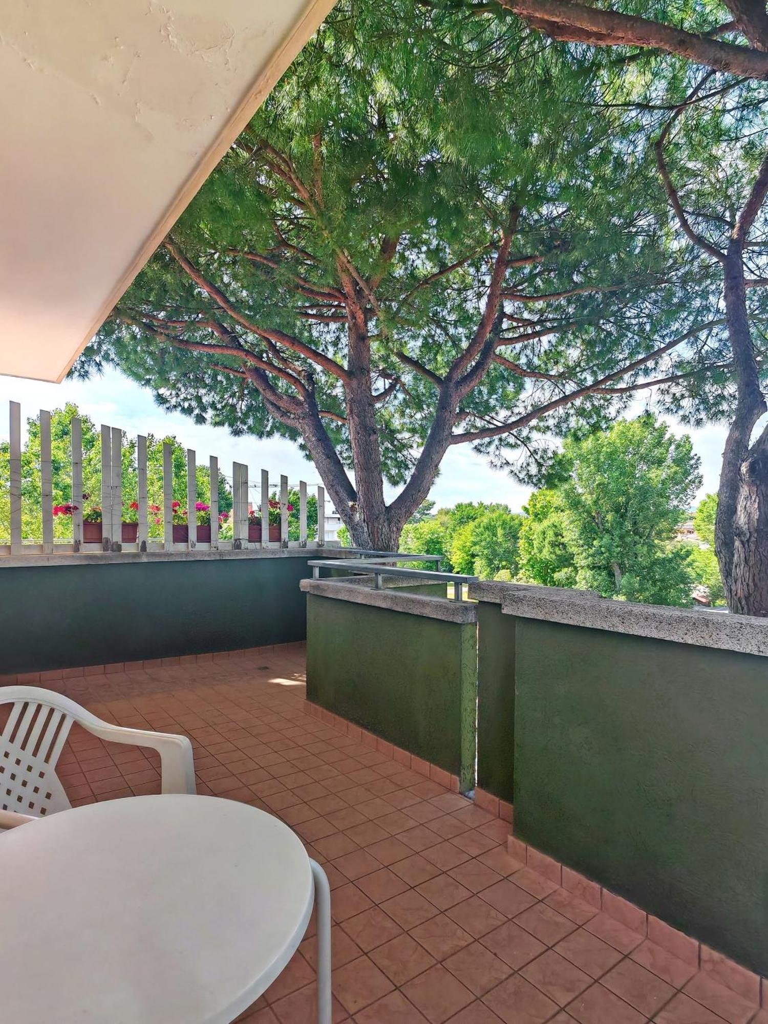 Hotel Etna Riccione Buitenkant foto